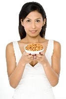 Nuts are foods that lower cholesterol