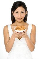 Nuts are foods that lower cholesterol
